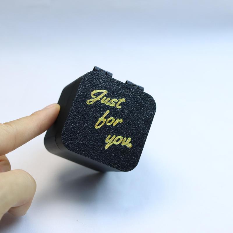 Finger Gesture Gift Box