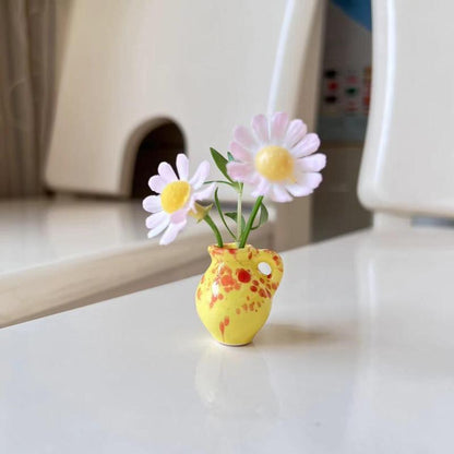 Mini Ceramic Vase Magnets (8 Piece Set)