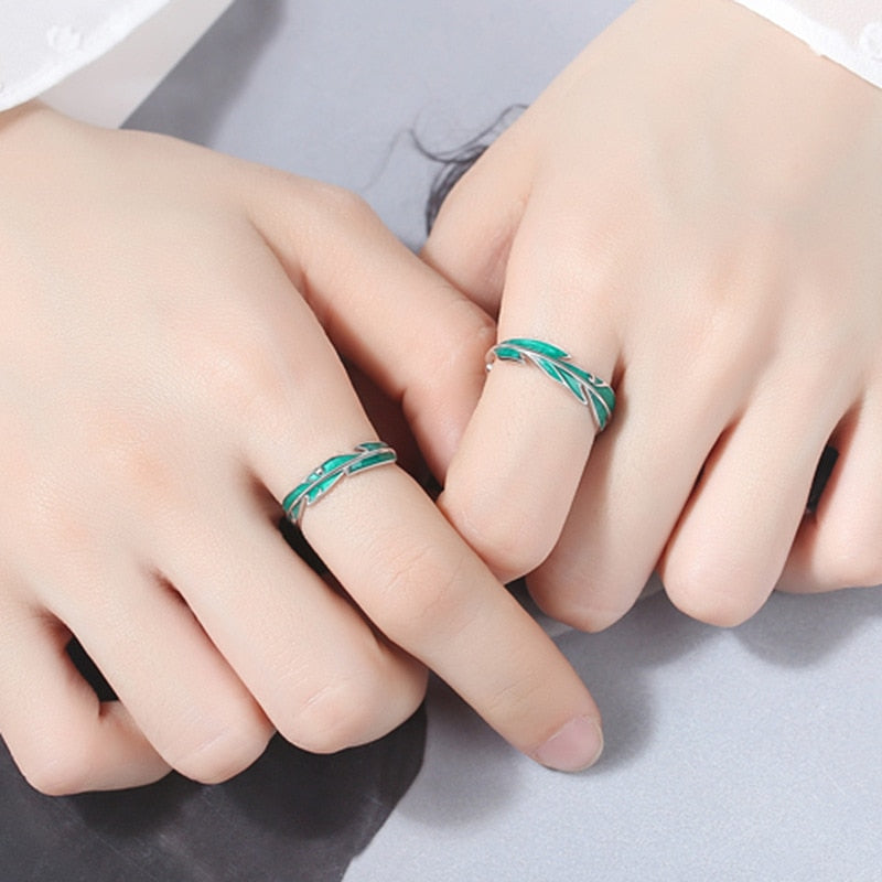 Green Leaves Ring